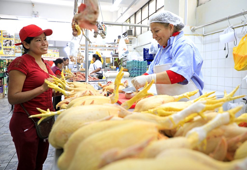 Precio del pollo se dispara en Lima y provincias