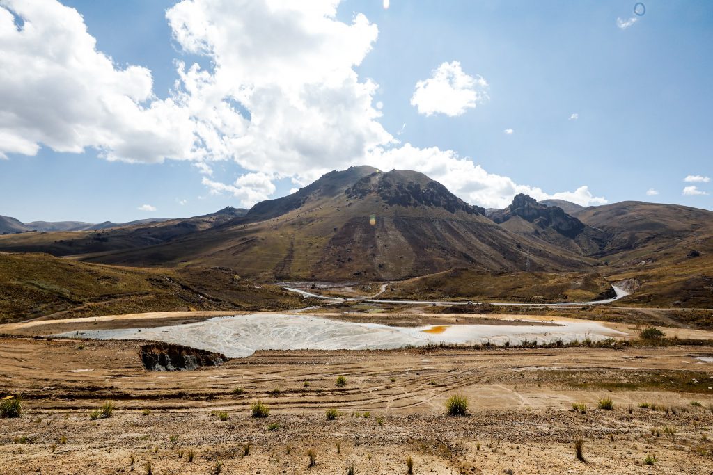 Minería a tajo abierto en Perú