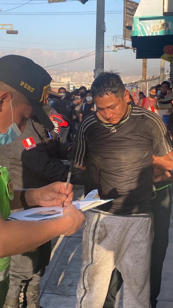 Detienen a ladrones de autopartes en el cercado de Arequipa