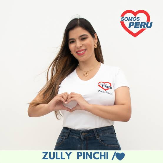 Zully Pinchi involucrada con Martín Vizcarra 