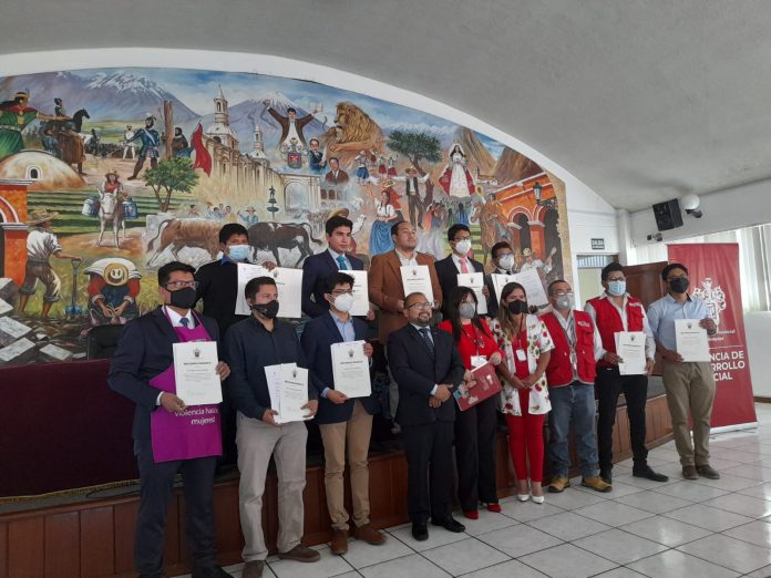 Movimiento “Hombres por la igualdad” busca erradicar violencia contra las mujeres en Arequipa