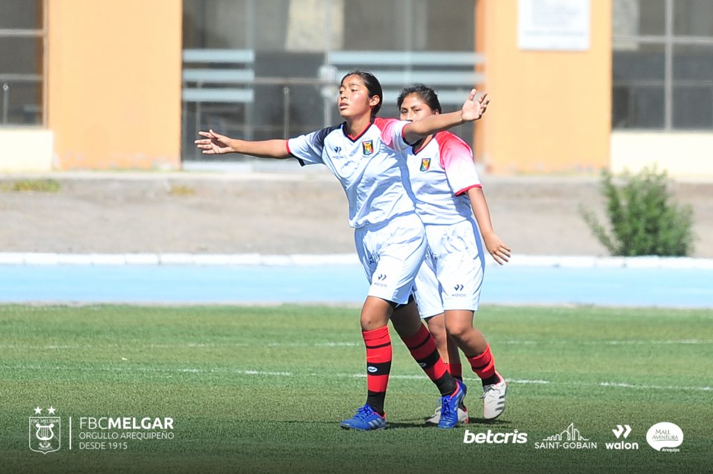 Foto: FBC Melgar - La SUB 16 femenina del cuadro 'Rojinegro' venció 4-0 en el Torneo Evolución de la Conmebol.