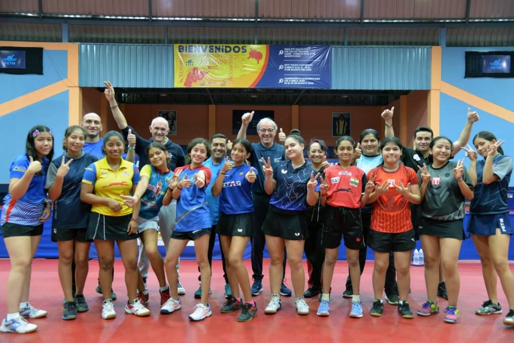 Campamento de la ITTF (Federación Mundial de Tenis de Mesa) donde esta Mariana Rodríguez.