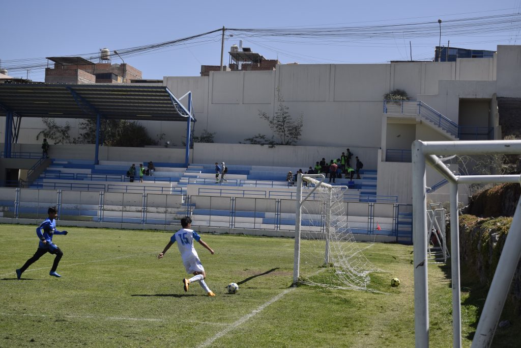 Foto: HBA Noticias - Aderli Mestas marcando el primer gol a favor de Real Juvenil sobre Real Sociedad. 