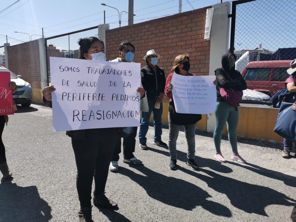 Personal de salud protestando en la Geresa. Foto: HBA Noticias / Rene Oblitas