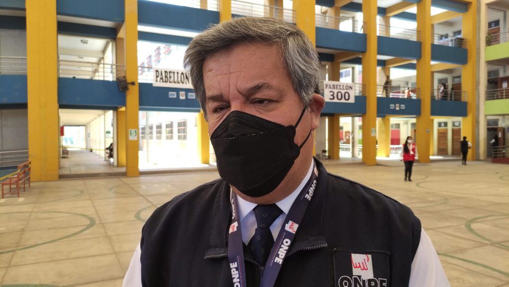 Se espera que a las 11:00 a.m. todas las mesas estén listas para que los ciudadanos puedan votar sin ningún inconveniente.