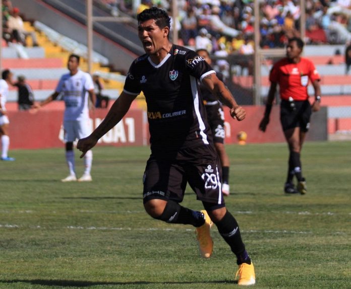 Unión Comercio venció 4-2 a Ayacucho FC en la revalidación del fútbol peruano.