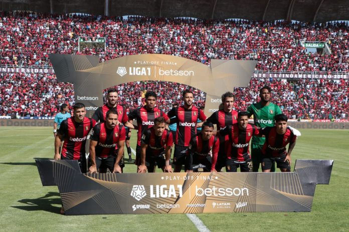 Melgar llega a la segunda final de la Liga 1 con un gol de ventaja sobre Alianza Lima.
