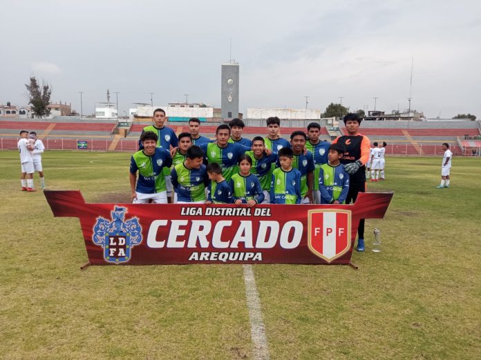Equipo de San Carlos que busca el título de la Segunda División.
