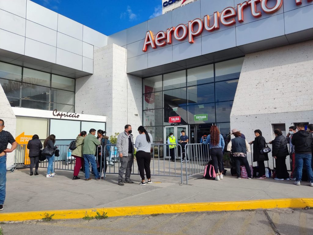Aeropuerto Alfredo Rodríguez Ballón de Arequipa. 