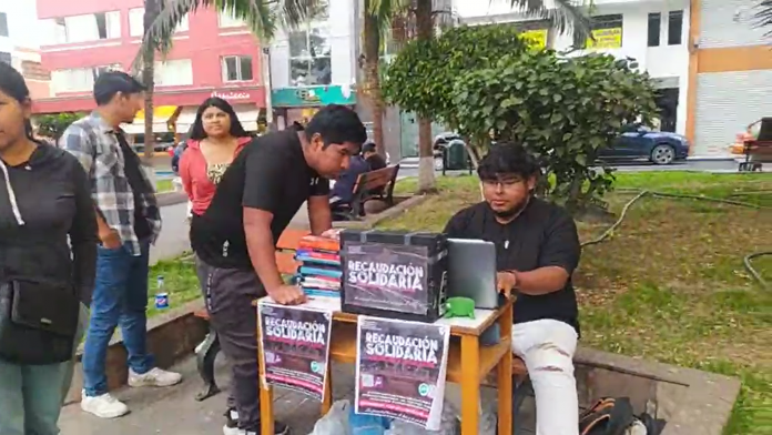 Tacna: Jóvenes organizan colectas de dinero y víveres para los manifestantes en Lima