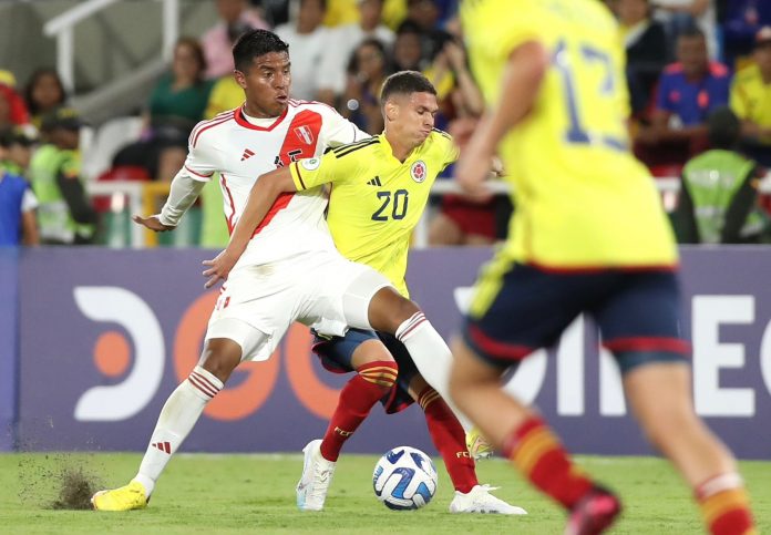 La Selección Peruana cayó derrotada 2-1 ante Colombia en el Sudamericano SUB-20.