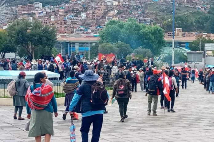 Cusco: Manifestaciones deja doce heridos