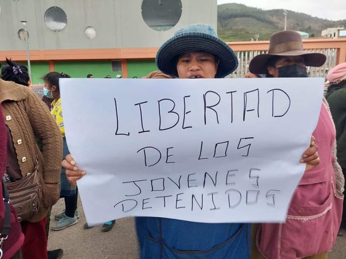 Cusco: Manifestantes exigen liberación de detenidos durante enfrentamientos en Sicuani