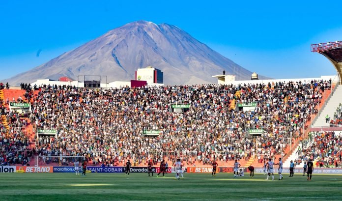 La tribuna norte fue designada para el equipo visitante para el duelo entre Melgar y Alianza Lima.