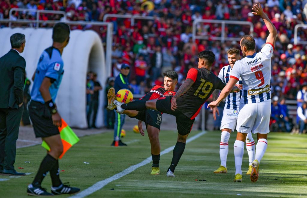 Melgar y Alianza Lima abrirán la fecha 16 del Torneo Apertura.