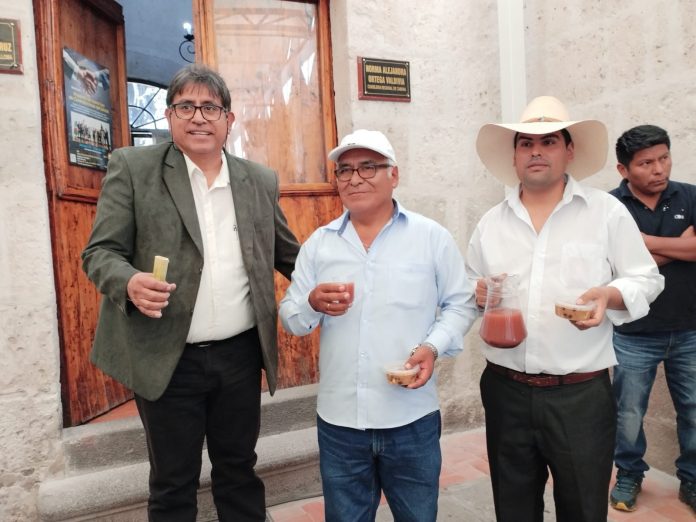 Declaran interés turístico regional al ‘guarapo’, bebida tradicional de Cocachacra