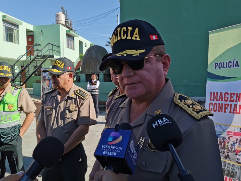Jefe de la IX Macro Región Policial de Arequipa, General PNP Ghino Malaspina