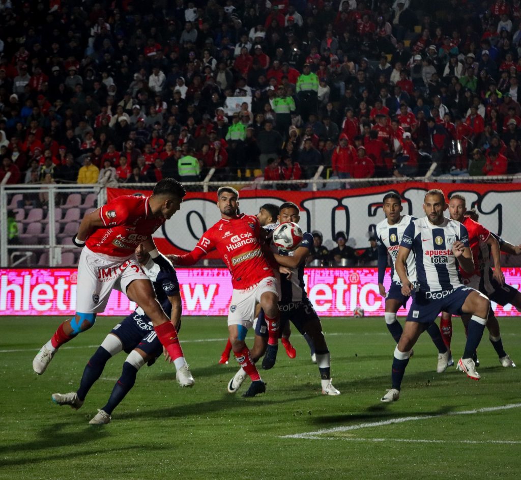 Cienciano no pudo vencer a Alianza Lima en Cusco.